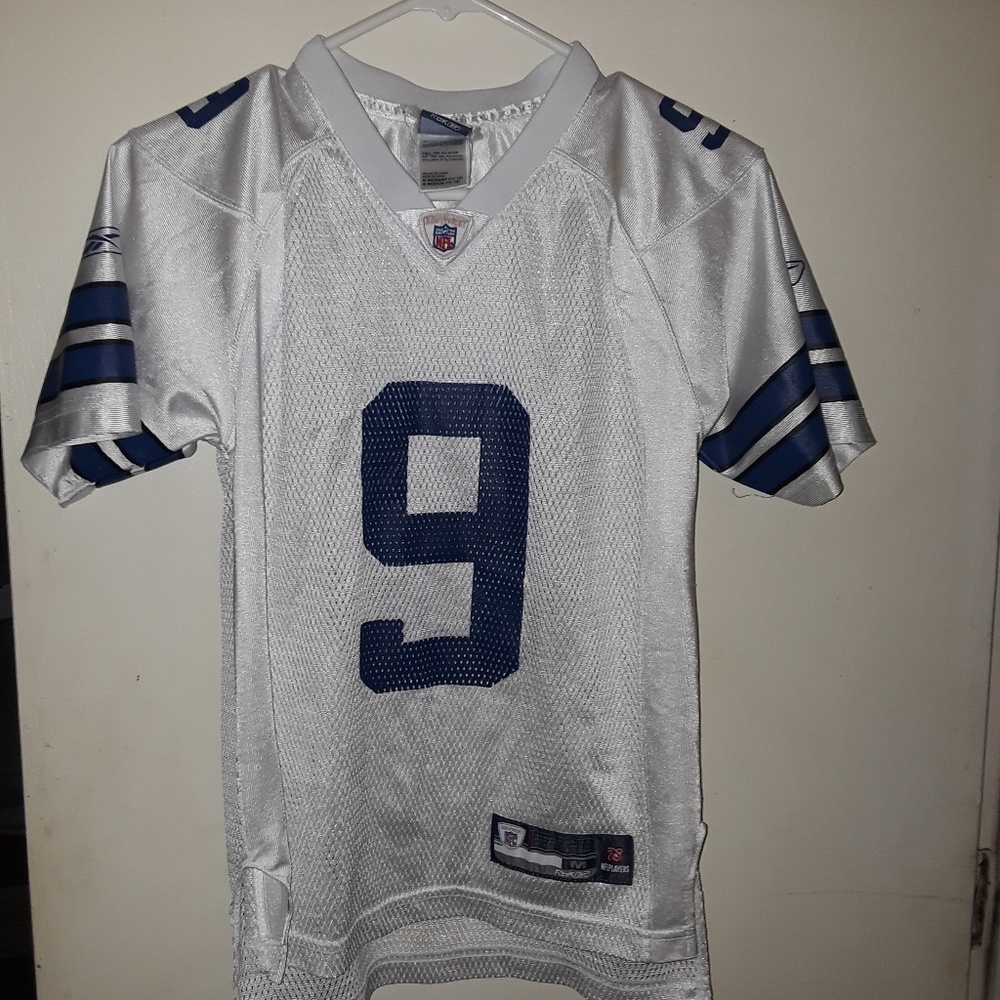 #9 romo football Jersey size 10-12